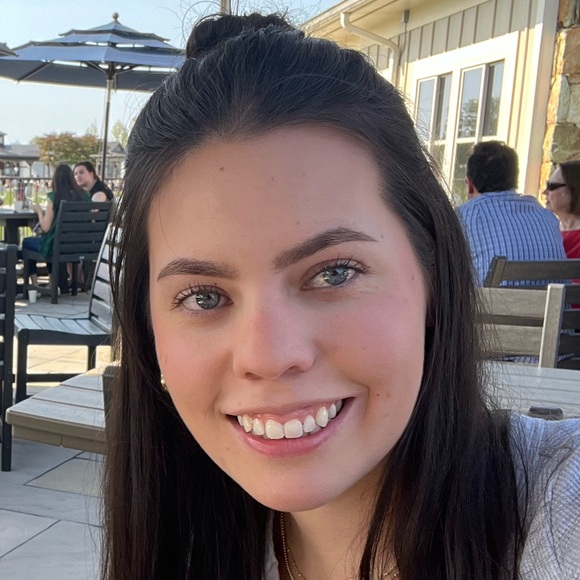 madeleineb7373